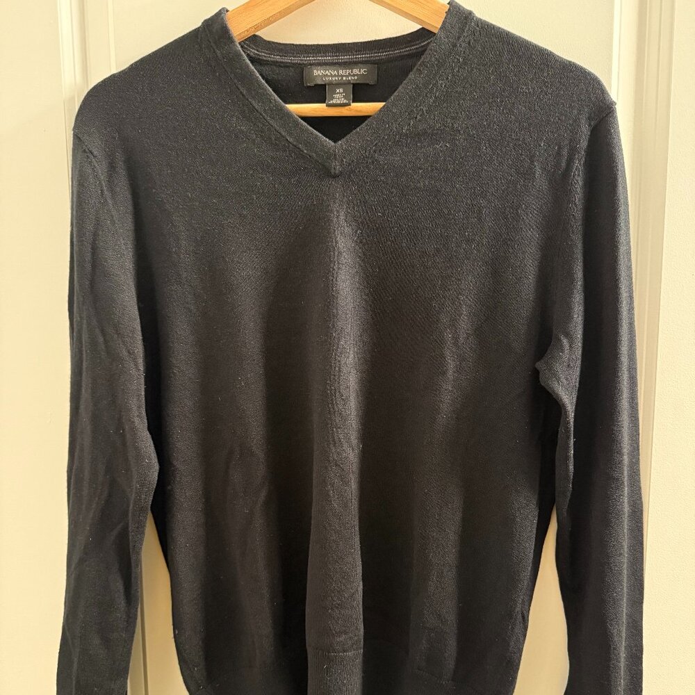 Banana Republic Mens Luxury Blend V Neck Sweater Size XS